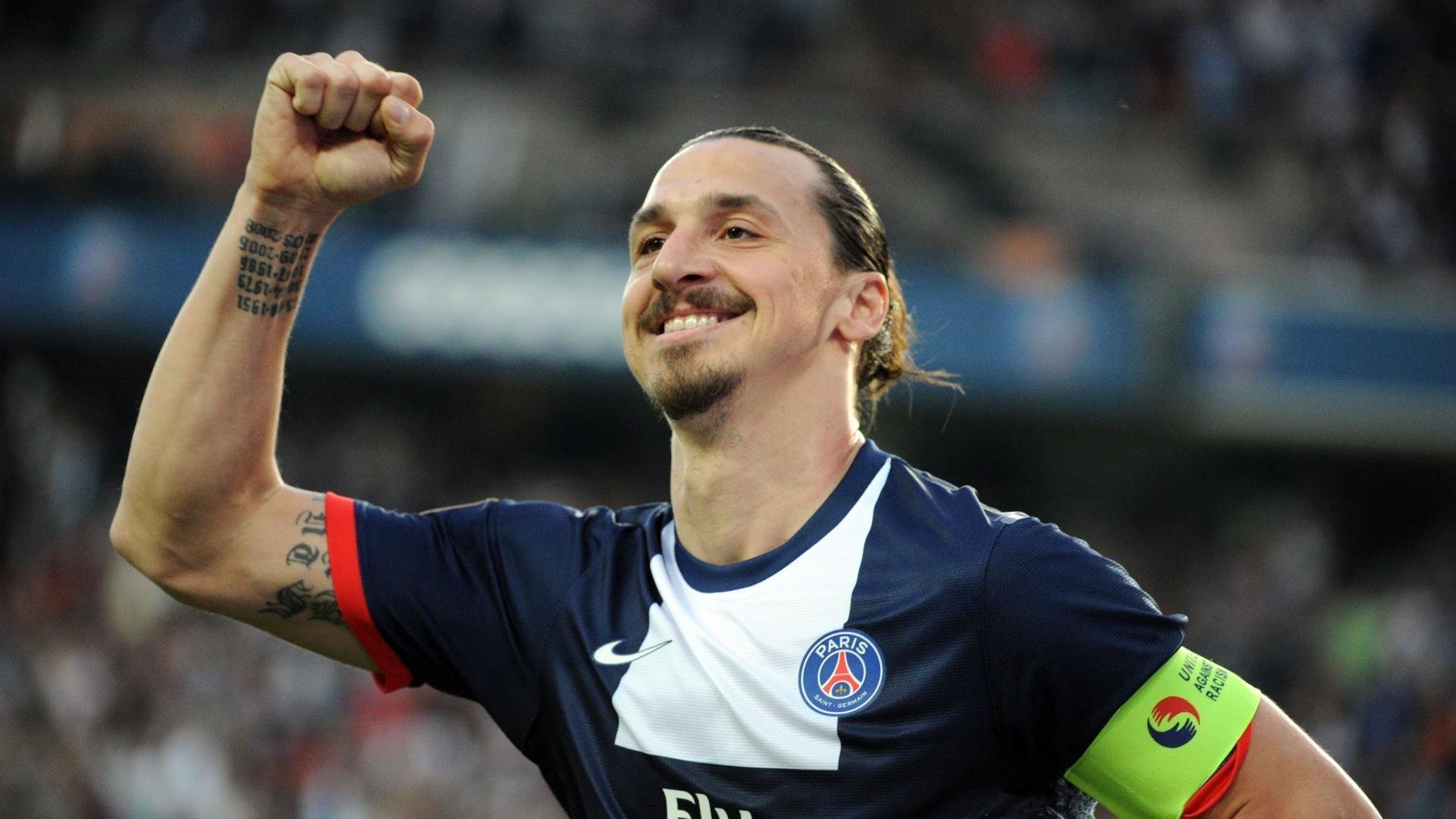 体育用品新品发布会线上观看人次创新高,体育用品展示